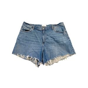 Abercrombie Women’s Curve Love High Rise Dad Short